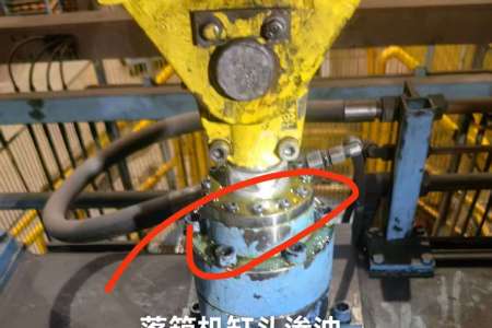 关于油缸缸头老是漏油,寻找大神解决方案