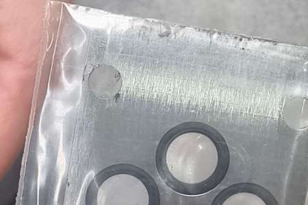 请教力士乐阀台什么时候用密封隔板?